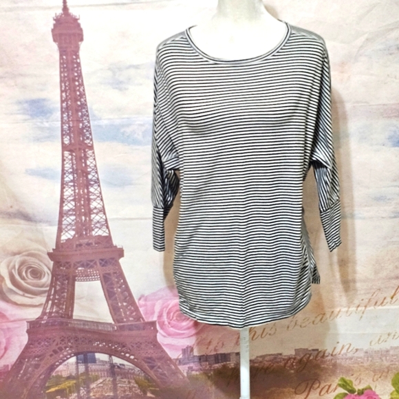AnyBody Black and White Striped Blouse Sz XS - Picture 1 of 6